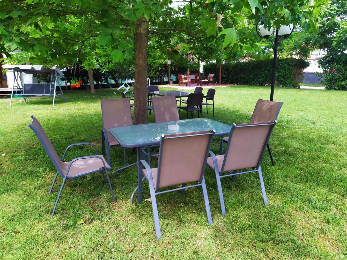 Noufara Apartments Néa Meságkala Esterno foto