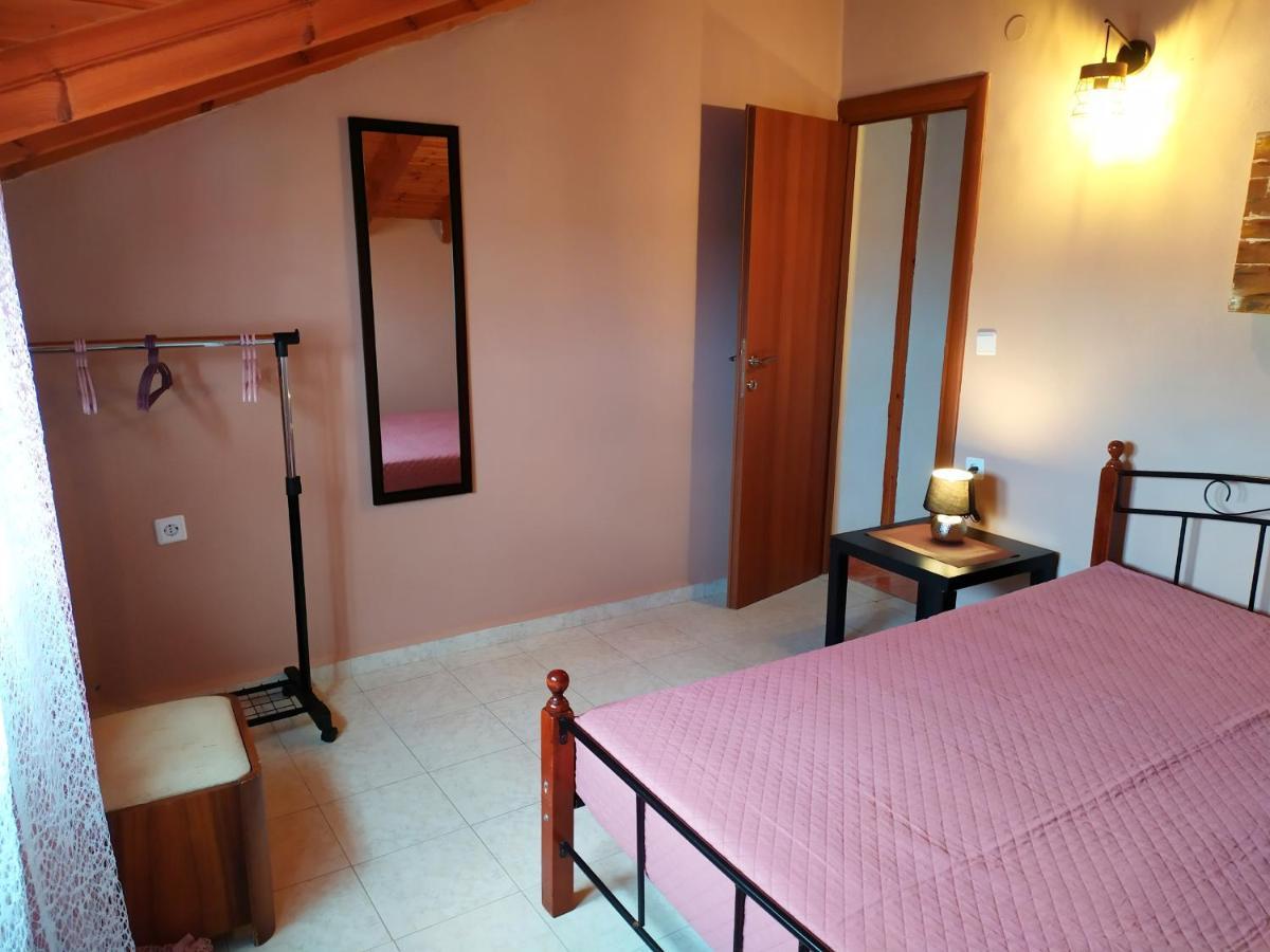 Noufara Apartments Néa Meságkala Esterno foto