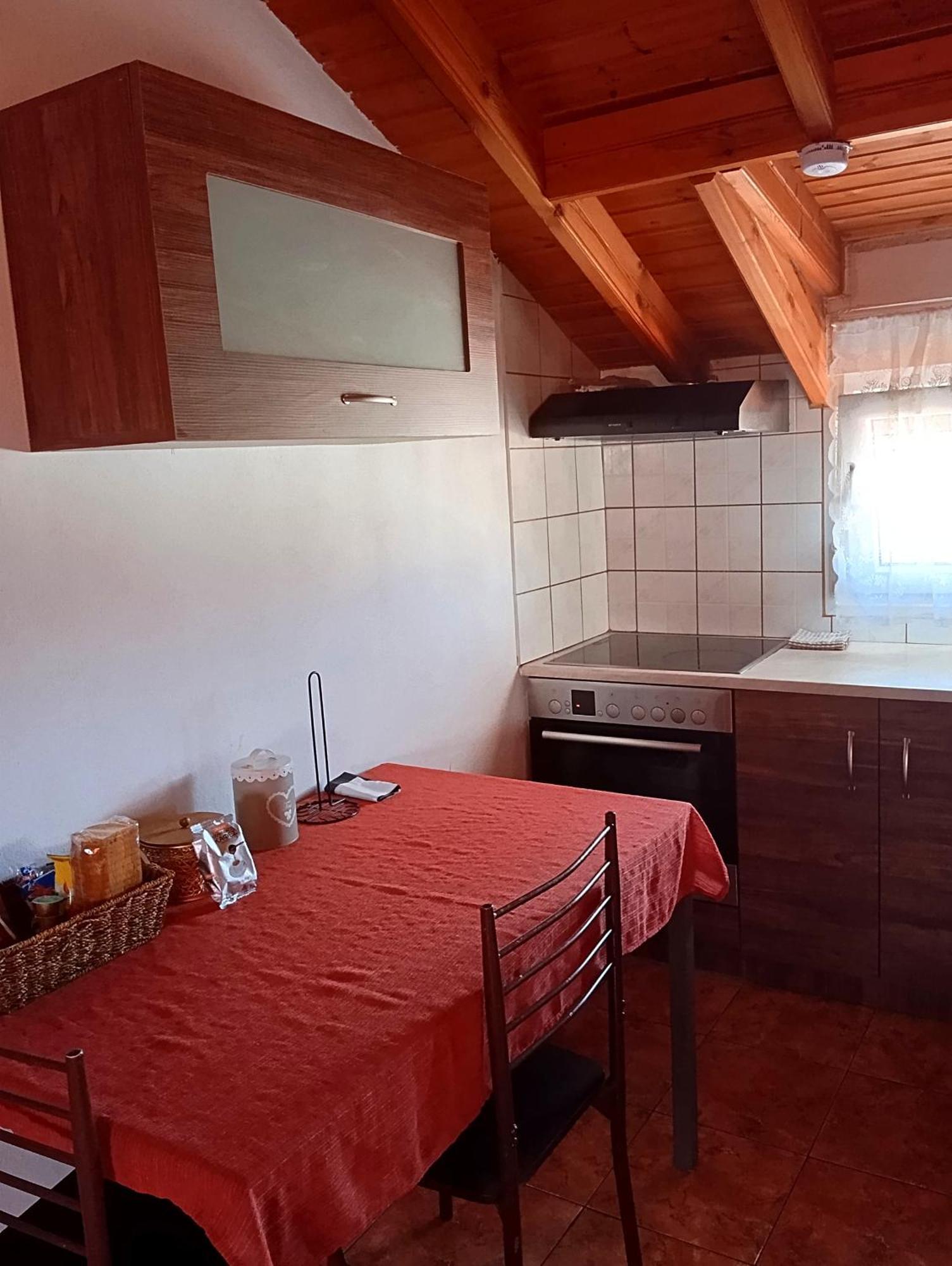Noufara Apartments Néa Meságkala Esterno foto
