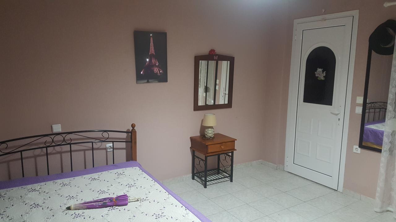 Noufara Apartments Néa Meságkala Esterno foto